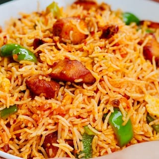Schezwan Chicken Fried Rice