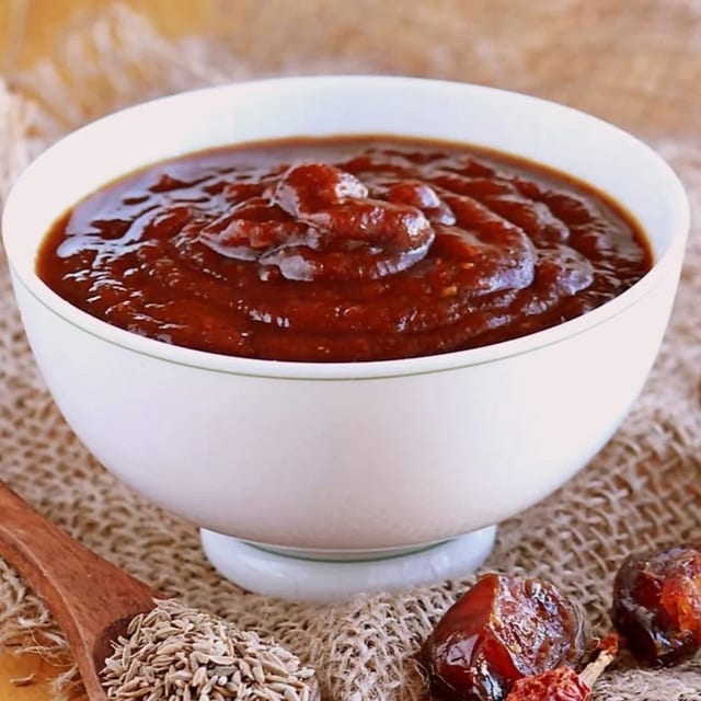 Tamarind Chutney (2 oz.).