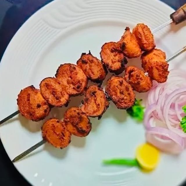 Achari Soya Chaap Tandoori.